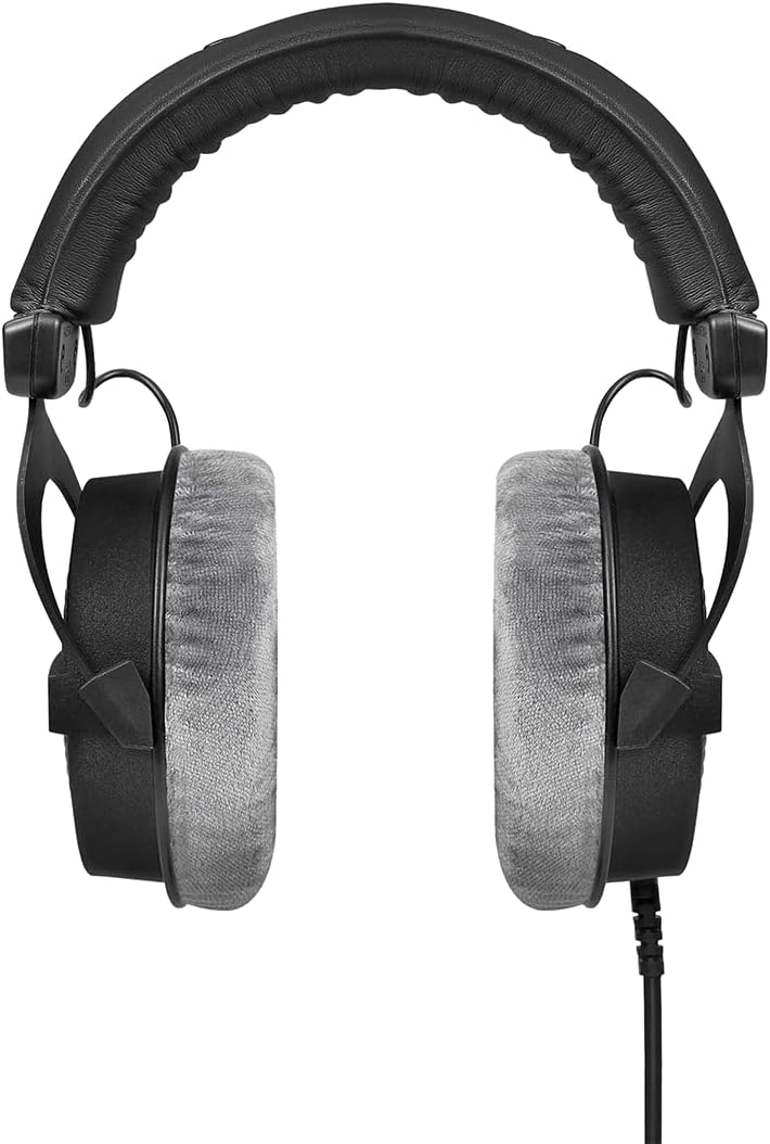 beyerdynamic DT 990 Pro (250 Ohm), Open-Back Studio Headphones, Black